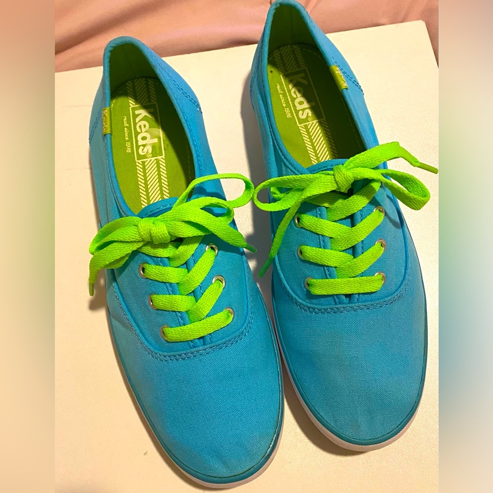 Keds Robin Egg Blue Sneakers Size 8.5